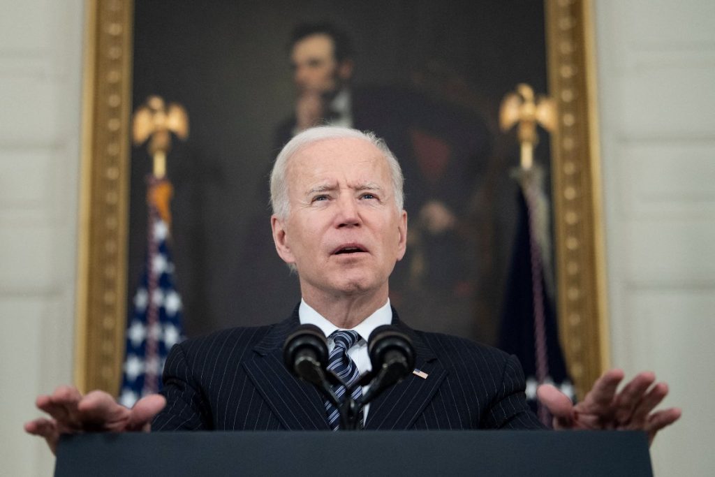 Joe Biden afirmó estar decepcionado sobre decisión del porte de armas. Foto AFP