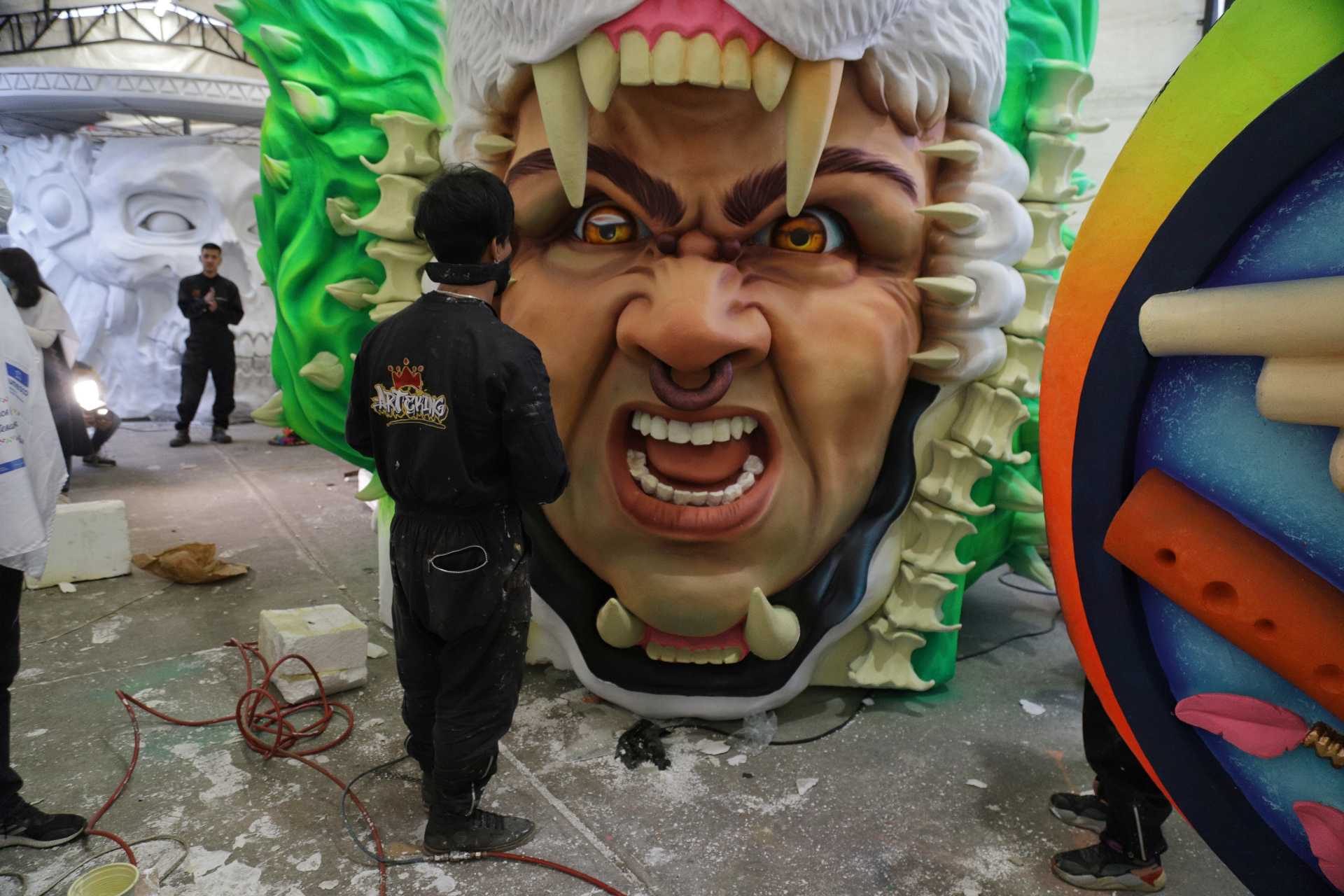 Carrozas Carnaval Blancos y Negros Pasto Foto Colprensa