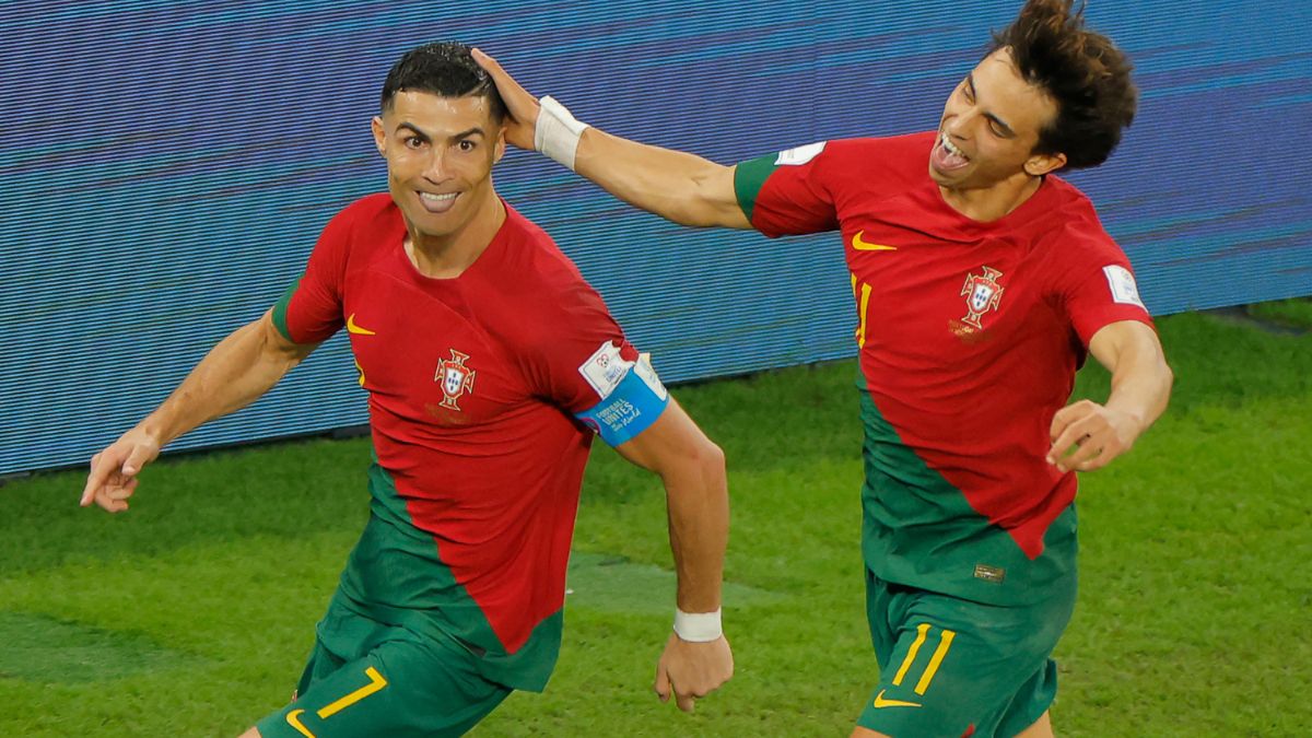 Cristiano Ronaldo hace historia en apretado triunfo de Portugal