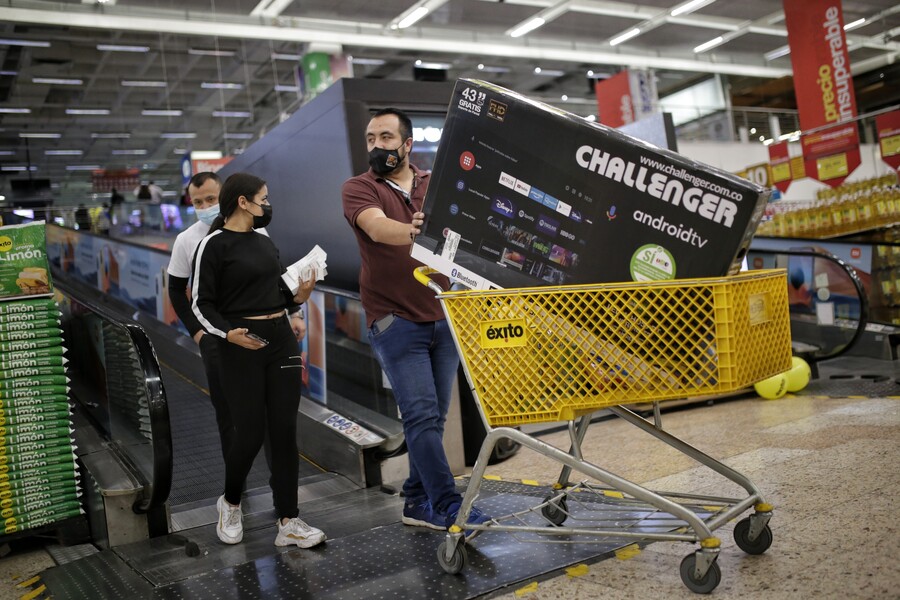 El comercio ha impulsado la economía. Foto Colprensa