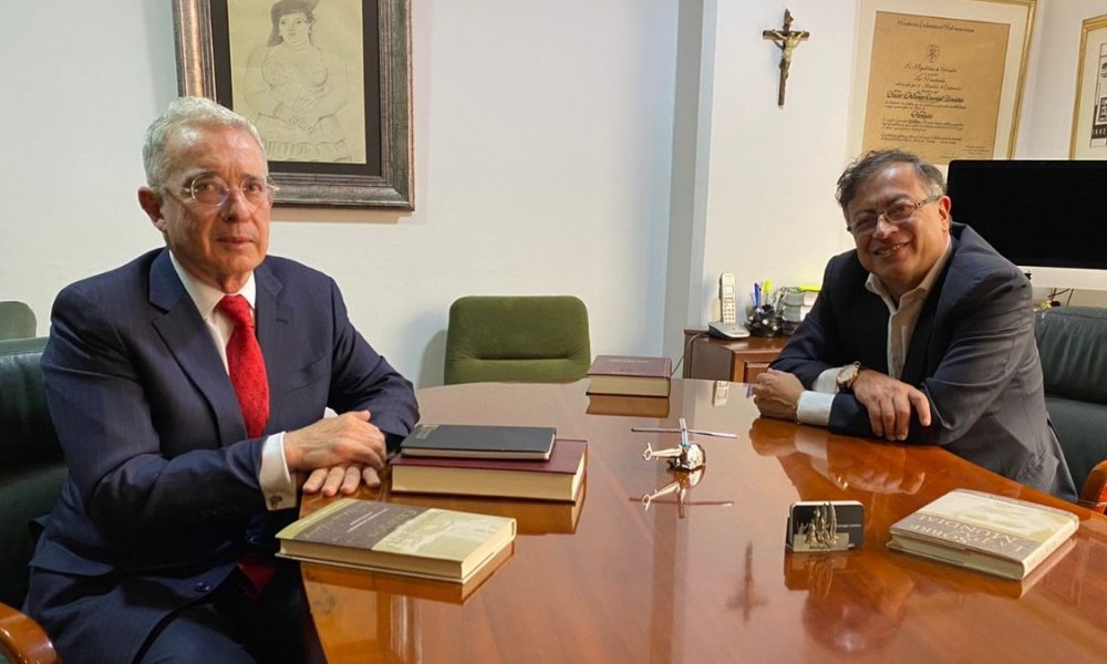 Álvaro Uribe y Gustavo Petro