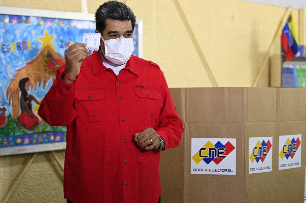 nicolas maduro elecciones