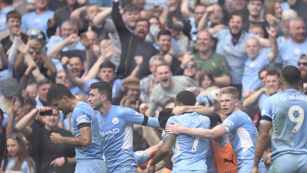 Manchester City revalida su título en Premier League