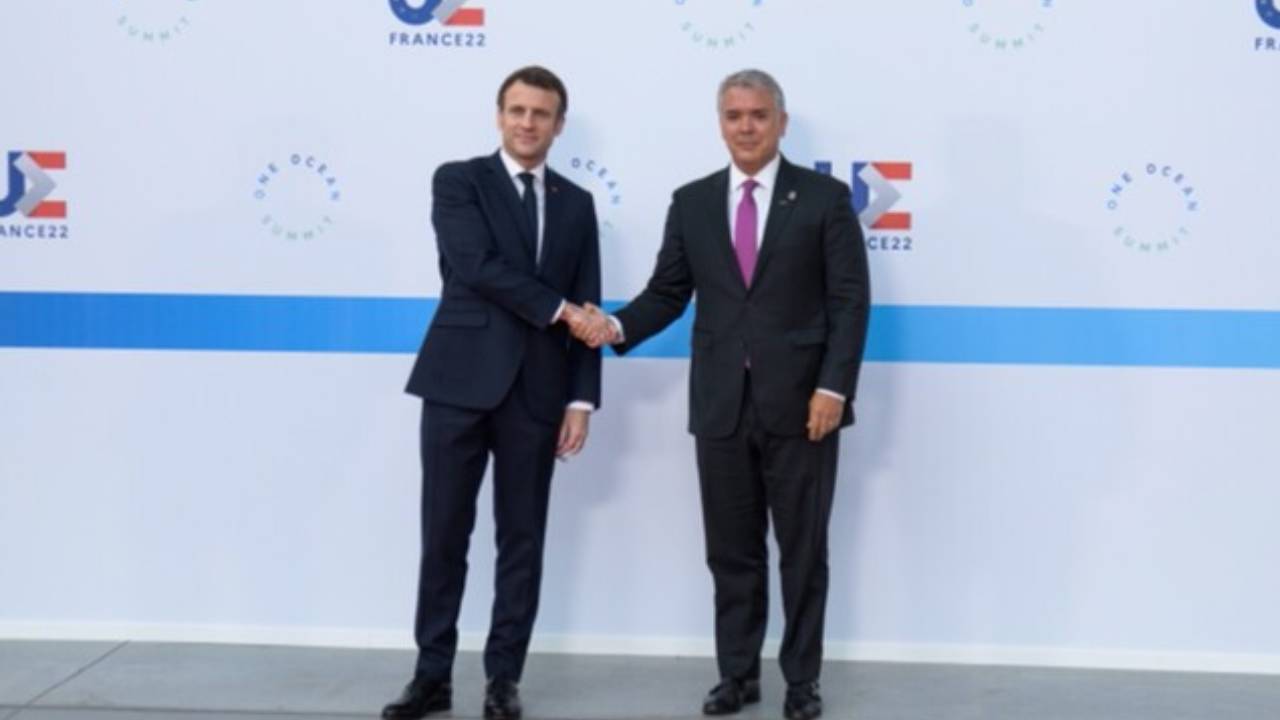 Presidente Duque celebró reelección de Emmanuel Macron en Francia