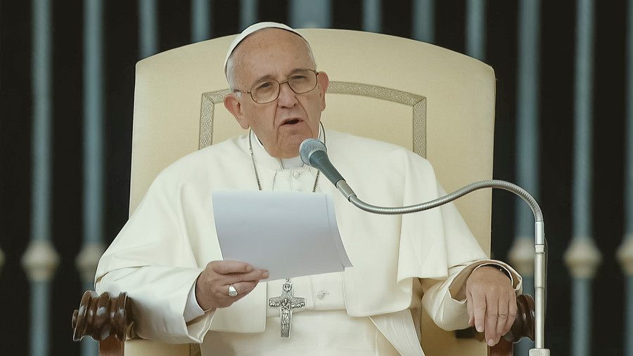 papa francisco migrantes