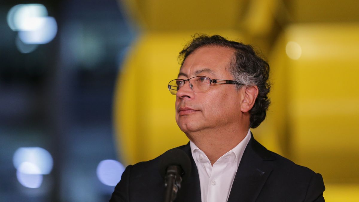 Presidente Gustavo Petro policías Neiva