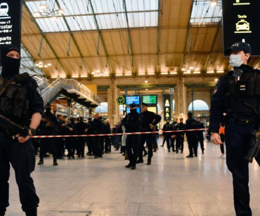 Ataque-en-una-estacion-de-trenes-en-Paris.jpg