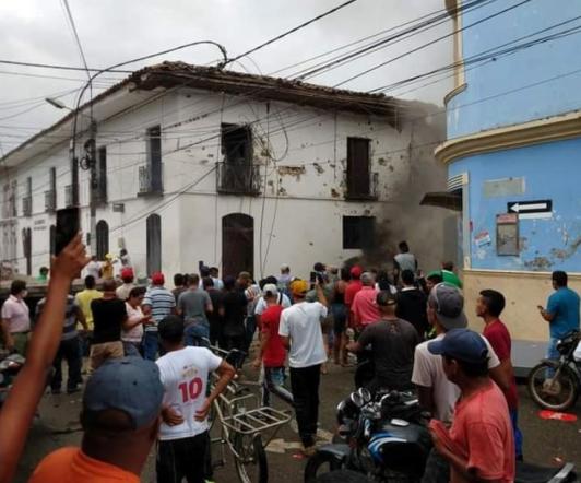 Carro_bomba_cauca.jpg