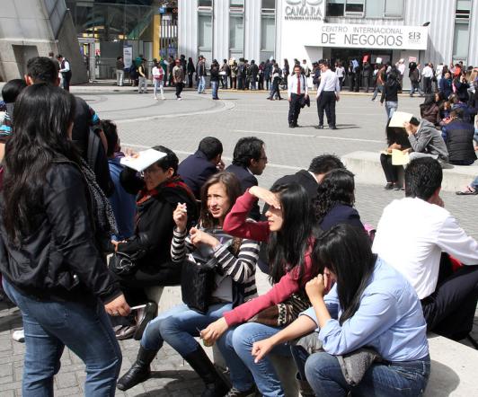 Desempleo-en-Colombia-Foto-Colprensa.jpg