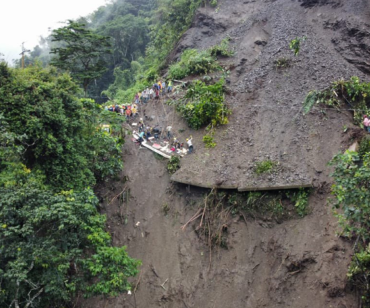 Deslizamiento-de-tierra-en-Risaralda.png