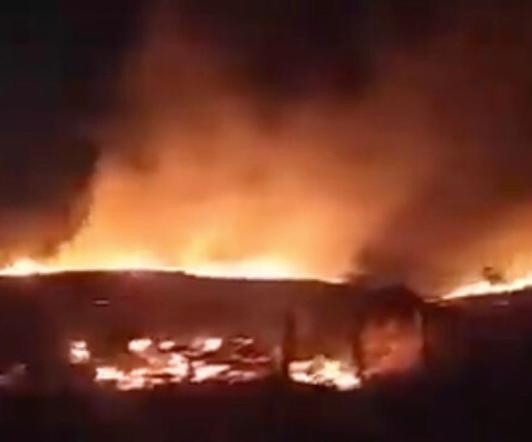 Incendio-en-Barranquilla-causo-derrame-de-combustible-sobre-rio-Magdalena.jpg