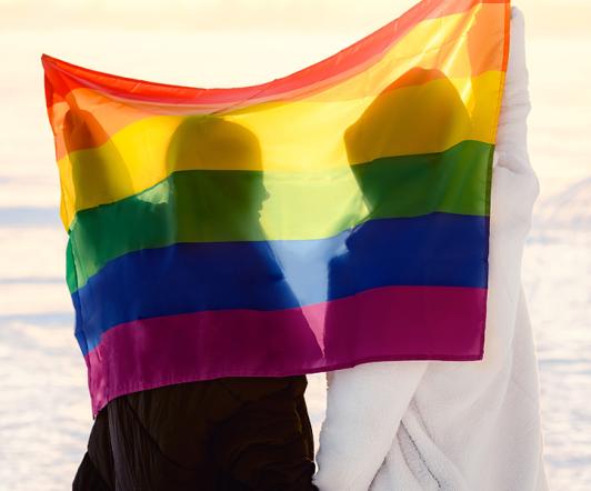 Licencia-de-paternidad-para-parejas-homosexuales.jpg