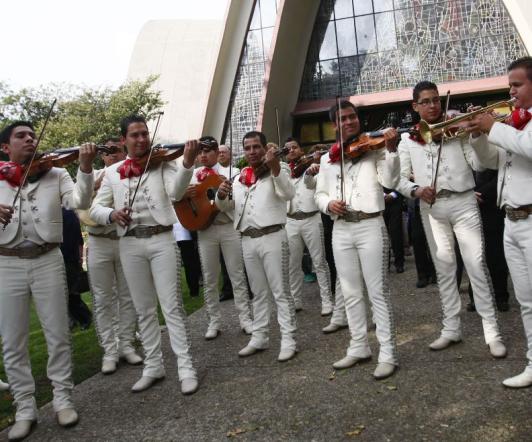 Mariachis.jpg
