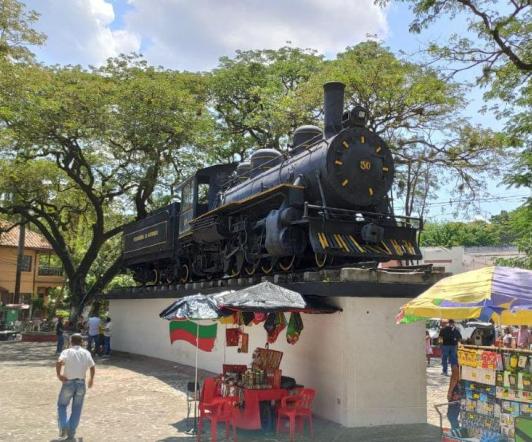 Puerto-Berrio-Colombia.jpg