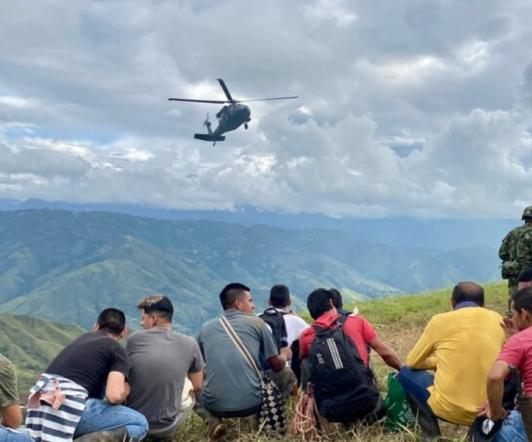 Rescate-de-la-Fuerza-Aerea-en-el-Cauca.jpg