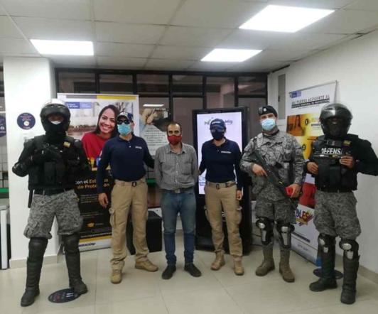 expulsan-a-ciudadano-sirio.jpg