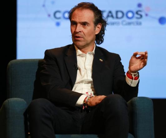 federico-gutierrez-conectados-alvaro-garcia-2.jpg
