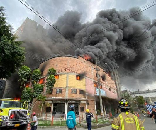 incendio-medellin.jpg