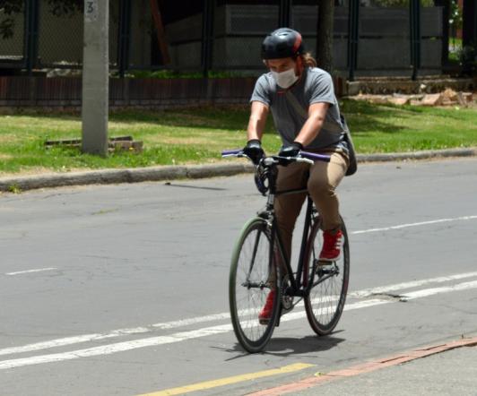 maniobras-peligrosas-ciclistas-bogota.jpg