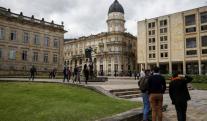 Asi-disfrutan-ciudadanos-del-cambio-de-Guardia-Presidencial.jpg