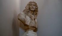Busto-de-Moliere-Foto-AFP.jpg