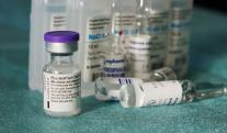 Dosis-de-vacuna-Pfizer.jpg