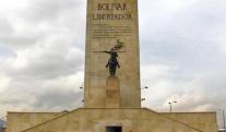 Monumento-heroes.jpg