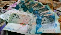 dinero-colombiano-y-el-salario-minimo.jpg
