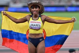 Medalla de bronce para Natalia Linares. / Foto: AFP.