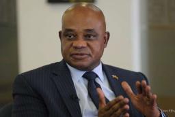 Luis Gilberto Murillo renuncia a su candidatura y se une a Cepeda