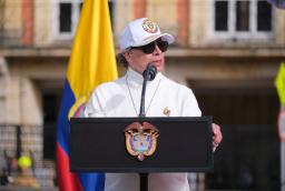 Testigos digitales: presidente Petro pide fortalecer la vigilancia ante presuntas irregularidades en formularios E-14