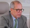 Procuraduría suspende provisionalmente al jefe de despacho presidencial por caso de pasaportes