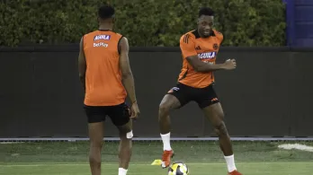 Colombia espera ver en el ataque al delantero del Al-Nassr, Jhon Jader Durán.