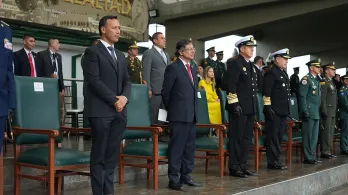 Presidente Petro y el ministro de defensa, Pedro Arnulfo