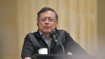 "Empezamos a dejar atrás el neoliberalismo": presidente defiende las reformas sociales