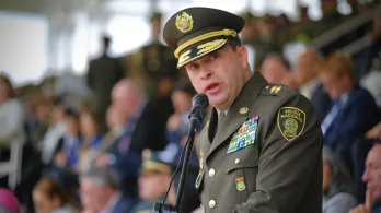 el director de la policía, General Carlos Fernando Triana Beltrán