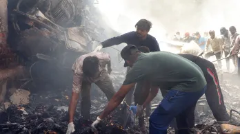 Vuelo Air India que se estrelló despegando del aeropuerto en Ahmedabad