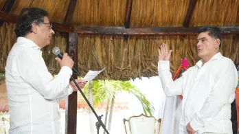 Procurador sobre Eljach. / Foto: Presidencia.