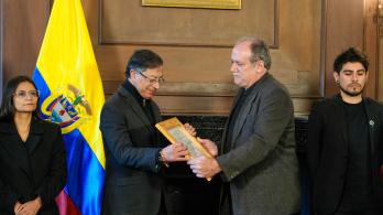 Universidad argentina otorga Doctor Honoris Causa al presidente Petro