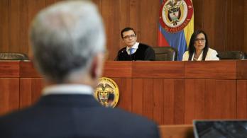 Expresidente Uribe.