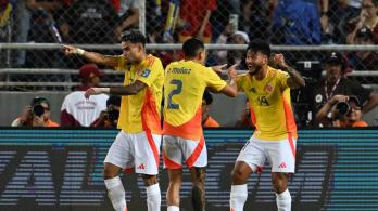 Futbolistas colombianos.