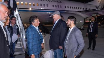 Presidente Petro llegando a Estados Unidos