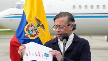 Presidente Petro durante alocución presidencial sobre desertificación en materia antidrogas