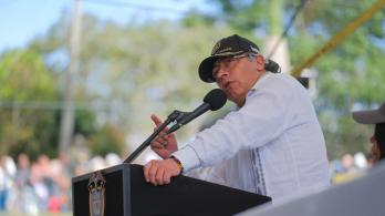 Presidente Petro durante su discurso en Timbó, anunciando el Pacto Territorial Cauca
