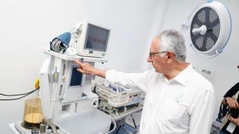 Ministro de salud.