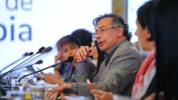 "Nuestros aliados entienden que el futuro está en energías limpias, no en petróleo": presidente traza mapa de alianzas regionales