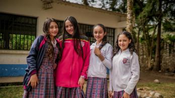 El jefe de la cartera de educación afirmó que hubo un aumento del 45 % en el presupuesto, 245 mil nuevos cupos en educación superior y cobertura del 92 % en primera infancia. 