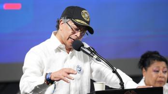 El primer mandatario Petro denunció presión a un preso para obtener información, cuestionó la ética del reportaje y defendió su trayectoria personal y política frente a acusaciones. 