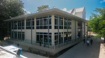 ‘Hemos modernizado y construido la sede nueva de TeleIslas en San Andrés Islas’: presidente Petro 