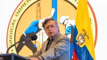 Presidente pide iniciar acciones para repatriar patrimonio arqueológico.